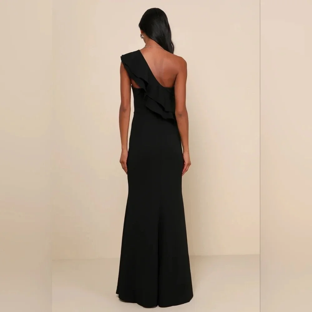 Lulus grand beauty